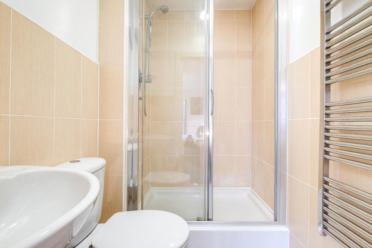 برمنغهام Ebra Stays - Luxury 2 Bedroom Apartment - المظهر الخارجي الصورة
